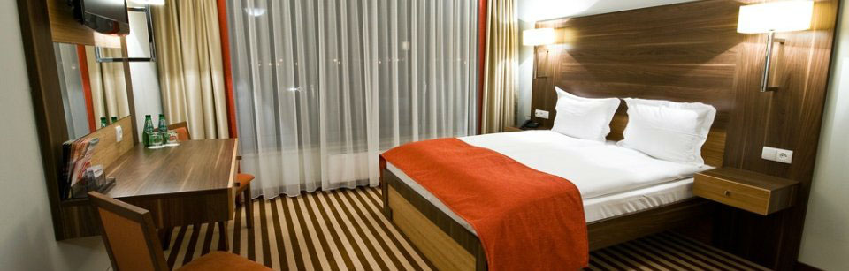 POZNANSKI гатэлі ў Польшчы Познані апартаменты рэстаран мерапрыемствы