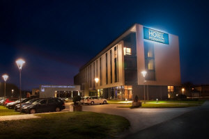 POZNANSKI гатэлі ў Польшчы Познані апартаменты рэстаран мерапрыемствы