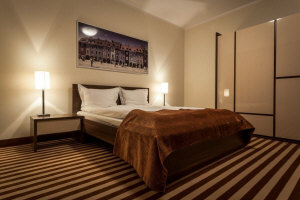 POZNANSKI гатэлі ў Польшчы Познані апартаменты рэстаран мерапрыемствы